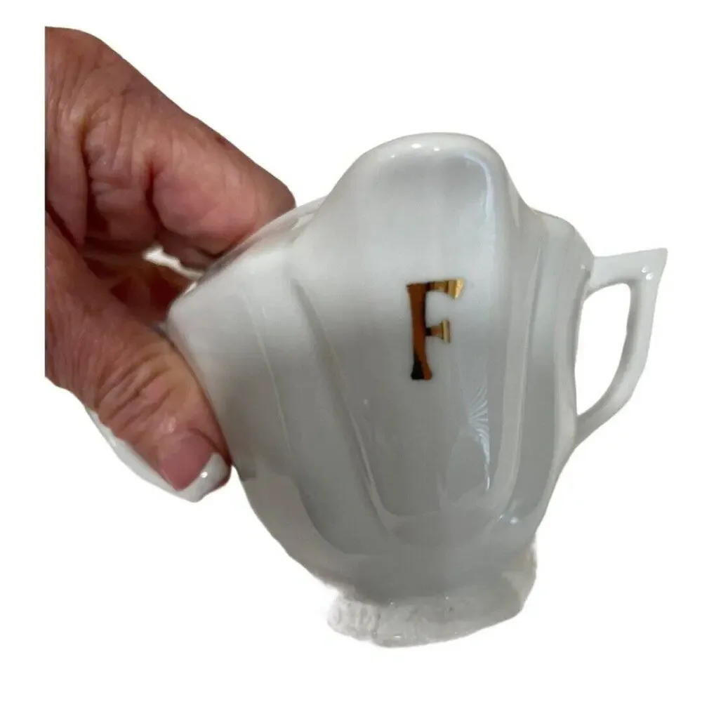 France Veritable Porcelaine Fat and Lean Double Spout Gravy Boat